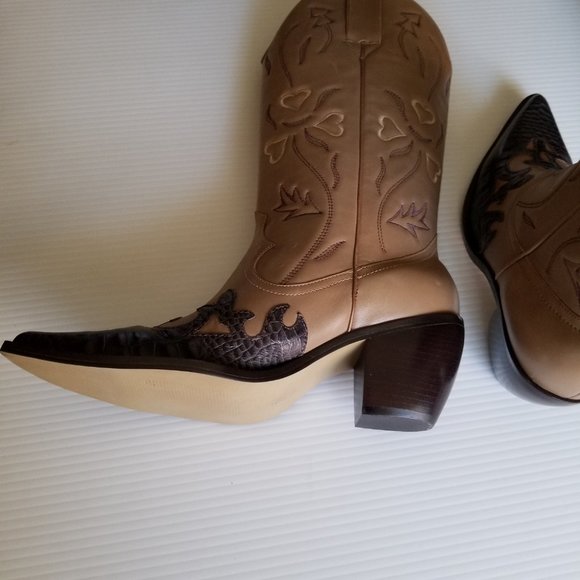 Ladies Western Boots - Picture 4 of 5